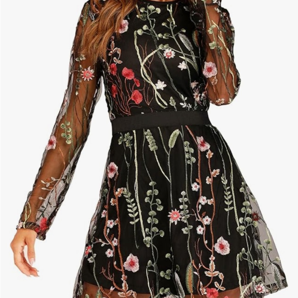 XL Mulimia Floral Embroidered Black Dress